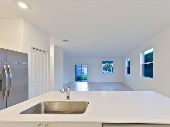 13203 SW 188th Ter, Miami FL 33177