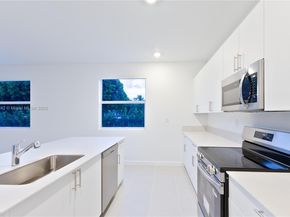 13203 SW 188th Ter, Miami FL 33177