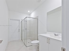 13203 SW 188th Ter, Miami FL 33177