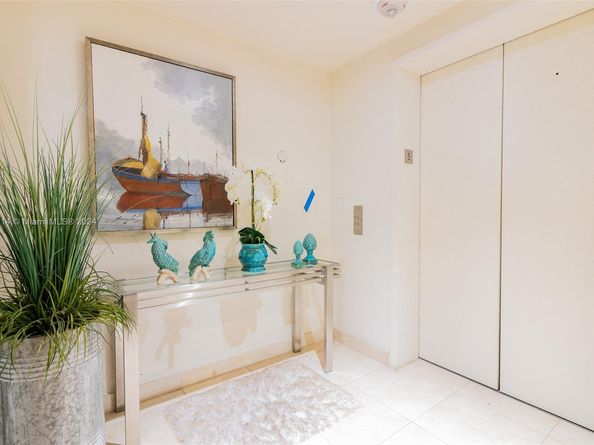 3801 NE 207th St 504, Aventura FL 33180