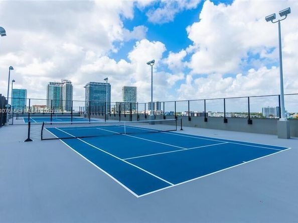 3131 NE 7th Ave 2805, Miami FL 33137