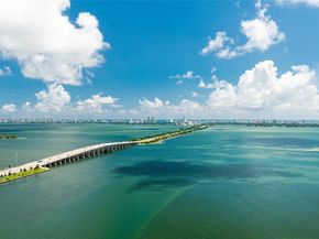 3131 NE 7th Ave 2805, Miami FL 33137