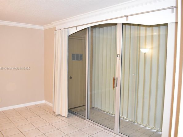 7598 NW 86th Ter 103, Tamarac FL 33321