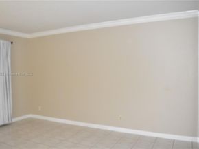 7598 NW 86th Ter 103, Tamarac FL 33321