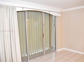 7598 NW 86th Ter 103, Tamarac FL 33321
