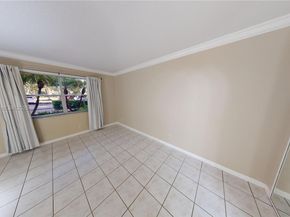 7598 NW 86th Ter 103, Tamarac FL 33321