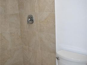 7598 NW 86th Ter 103, Tamarac FL 33321