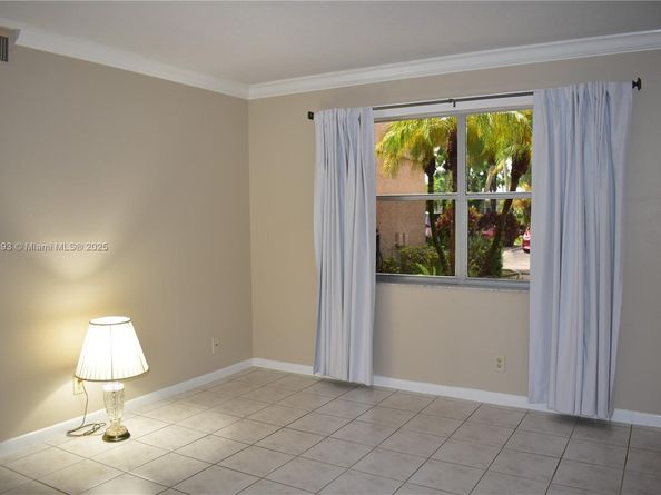 7598 NW 86th Ter 103, Tamarac FL 33321