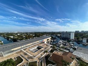 13499 Biscayne Blvd 1206, North Miami FL 33181