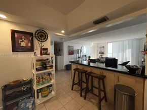 13499 Biscayne Blvd 1206, North Miami FL 33181