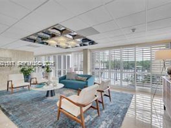 936 Intracoastal Dr 15H, Fort Lauderdale FL 33304