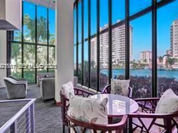 936 Intracoastal Dr 15H, Fort Lauderdale FL 33304