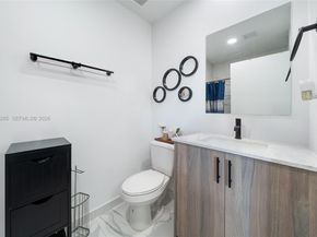 209 NW 13th Pl, Florida City FL 33034