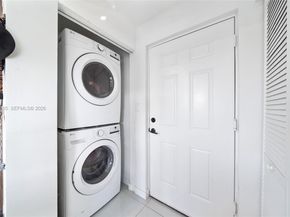 209 NW 13th Pl, Florida City FL 33034