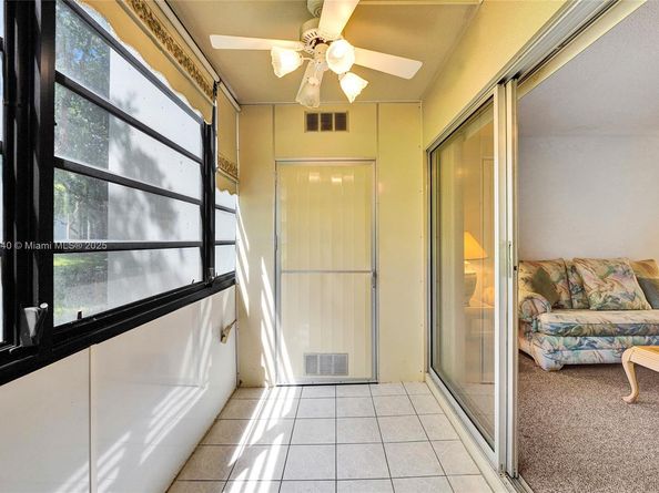 800 SW 137th Ave 102G, Pembroke Pines FL 33027