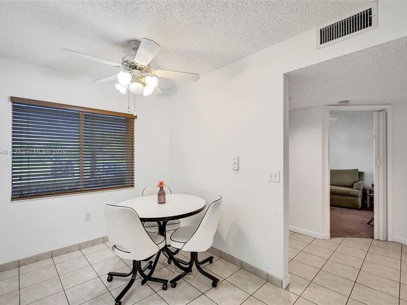 800 SW 137th Ave 102G, Pembroke Pines FL 33027