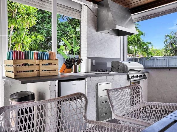 1650 SW 27th Ave, Fort Lauderdale FL 33312