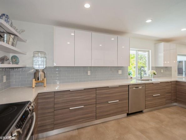 6240 NE 21st Rd, Fort Lauderdale FL 33308