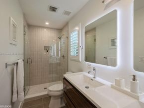 6240 NE 21st Rd, Fort Lauderdale FL 33308