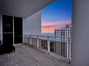 901 Brickell Key Blvd 3204, Miami FL 33131