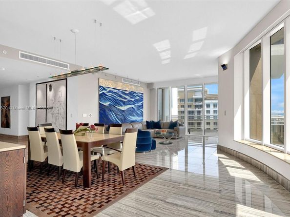 901 Brickell Key Blvd 3204, Miami FL 33131