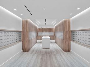 2301 Collins Ave 325, Miami Beach FL 33139