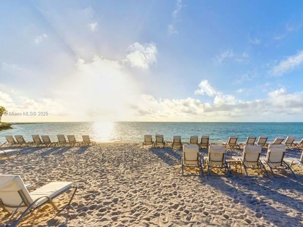 2443 Fisher Island Dr 5403, Miami Beach FL 33109
