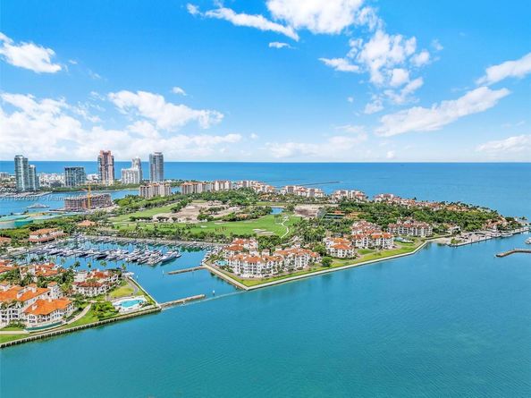 2443 Fisher Island Dr 5403, Miami Beach FL 33109