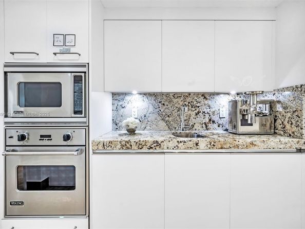 2443 Fisher Island Dr 5403, Miami Beach FL 33109
