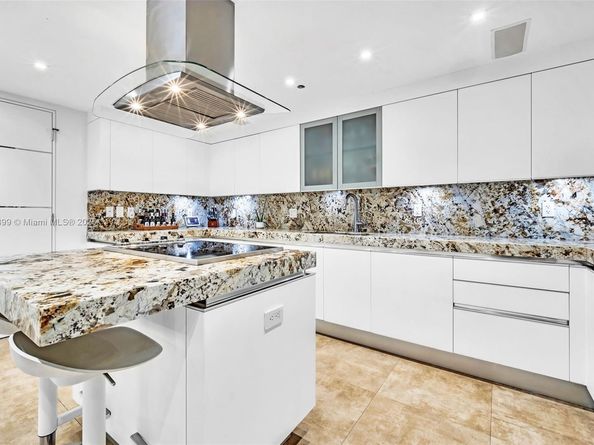 2443 Fisher Island Dr 5403, Miami Beach FL 33109
