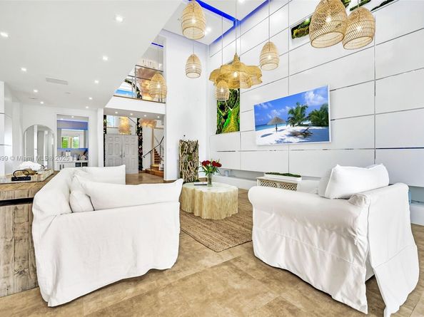 2443 Fisher Island Dr 5403, Miami Beach FL 33109