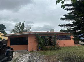 2461 Rodman St, Hollywood FL 33020