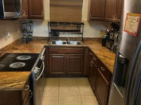 2461 Rodman St, Hollywood FL 33020