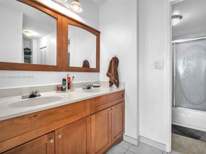 7135 Collins Ave 1225, Miami Beach FL 33141