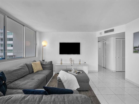 7135 Collins Ave 1225, Miami Beach FL 33141