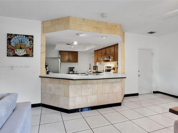 8865 SW 83rd St, Miami FL 33173