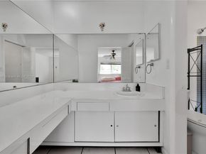 8865 SW 83rd St, Miami FL 33173