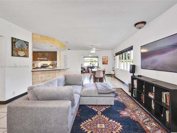 8865 SW 83rd St, Miami FL 33173