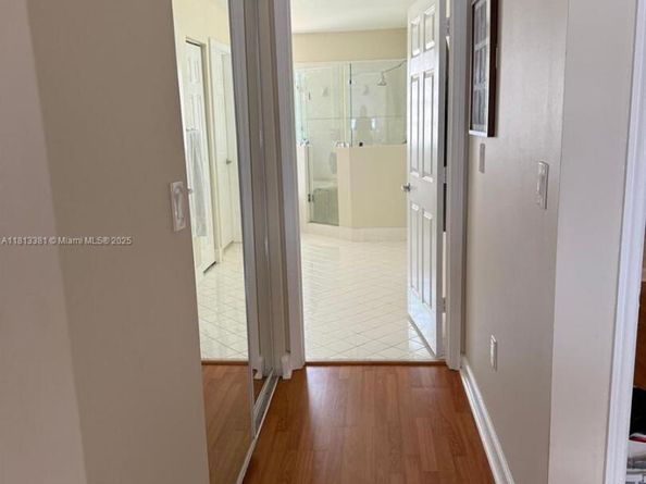 11218 NW 73rd Ter, Doral FL 33178