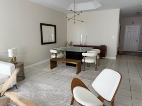11218 NW 73rd Ter, Doral FL 33178