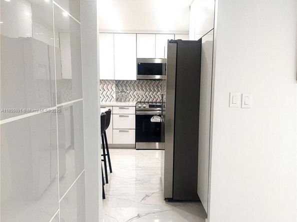 Undisclosed Address #A11855091, Miami Beach FL 33140