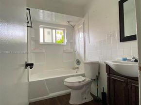 6132 SW 39th St, Miramar FL 33023