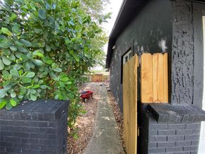 6132 SW 39th St, Miramar FL 33023