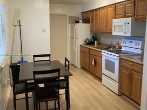 6132 SW 39th St, Miramar FL 33023