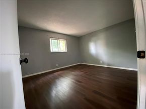 6132 SW 39th St, Miramar FL 33023