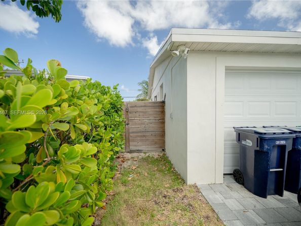 19431 Franjo Rd, Cutler Bay FL 33157