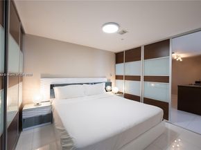 485 Brickell Ave 3109, Miami FL 33131