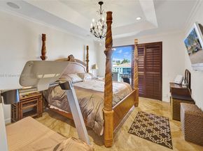 1375 Harbor Vw E, Hollywood FL 33019