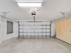 1375 Harbor Vw E, Hollywood FL 33019