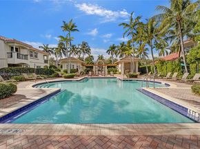 1375 Harbor Vw E, Hollywood FL 33019